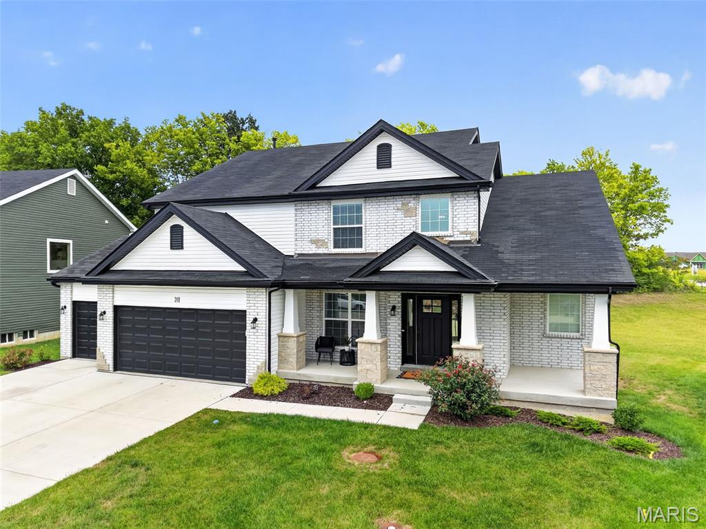 Hawk Ridge Trail Estate - Residential