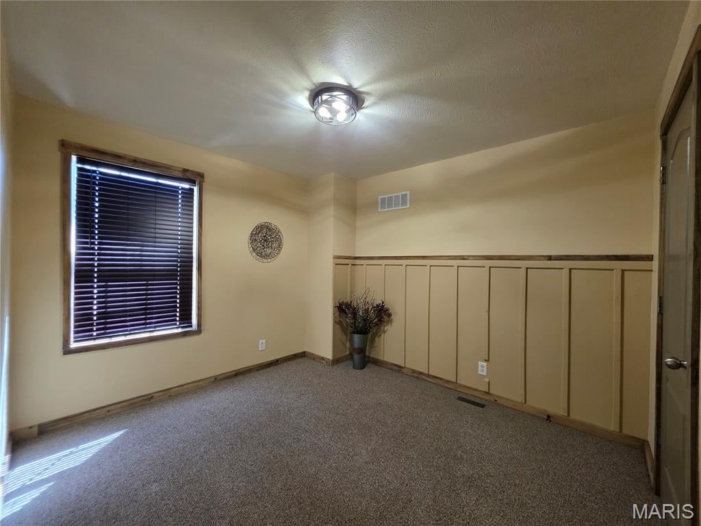Lakenan & Barnes Add - Residential