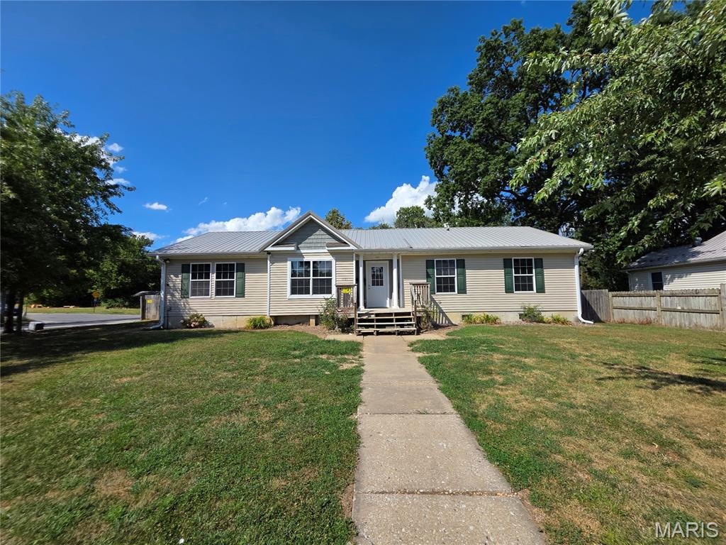 Lakenan & Barnes Add - Residential