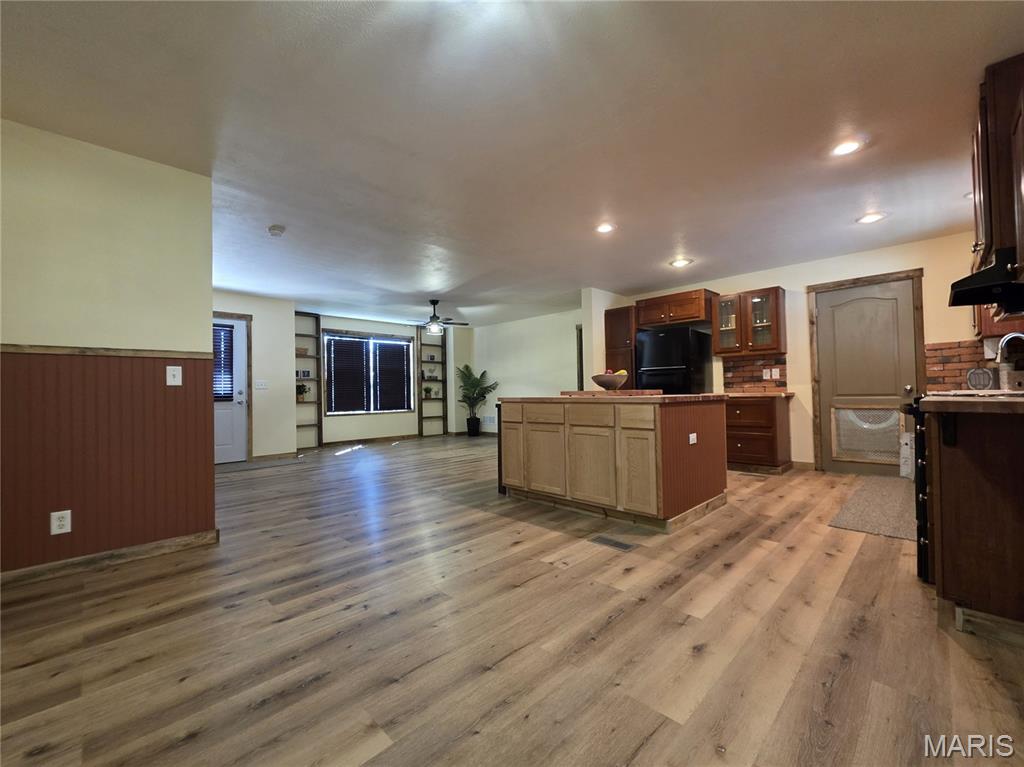 Lakenan & Barnes Add - Residential