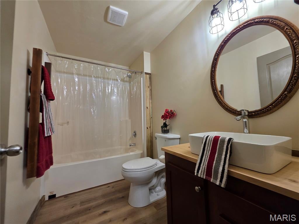Lakenan & Barnes Add - Residential