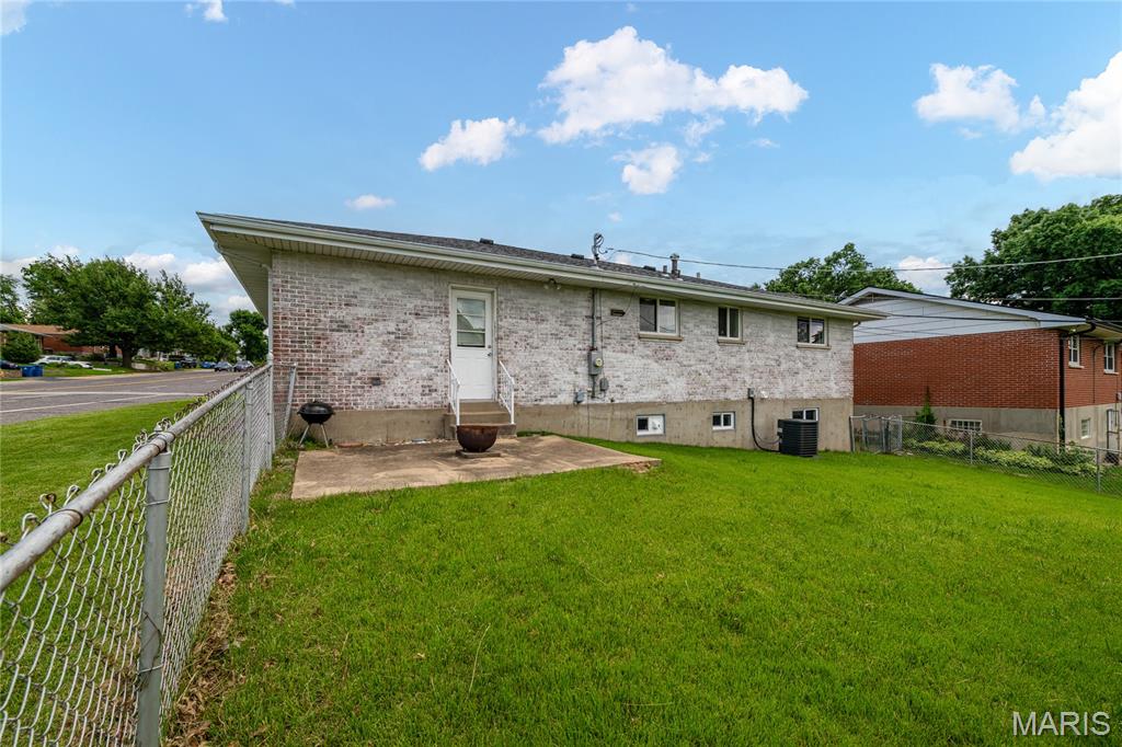 Reav-Tel Manor - Residential
