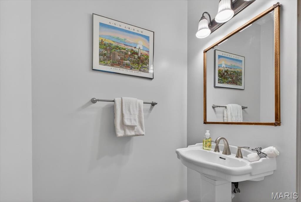 Pine Creek - Residential