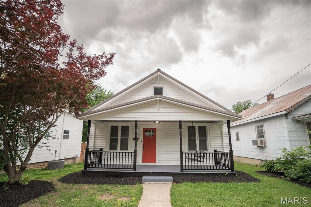 Completely renovated and move-in ready, this stunning 3 bed, 2 bath home offers the perfect blend of historic charm and modern convenience. With 1,248 sqft of beautifully refreshed living space, this century-old home has been thoughtfully brought into today’s standards while maintaining its timeless character. The spacious main-floor primary suite provides added privacy and convenience, while the fully remodeled kitchen shines with updated cabinetry, stylish finishes, and brand-new appliances. Both bathrooms have been tastefully updated, and the home features new flooring throughout. Enjoy the ease of main-floor laundry, central HVAC, updated windows and entry doors, plus a full walk-out basement offering plenty of storage potential. Outside, the fenced backyard, and detached 2-car garage create the perfect setup for relaxing or entertaining. Truly turnkey and ready to welcome its next owner home.