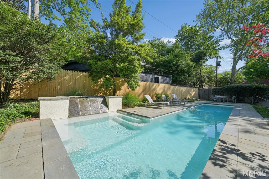 Skinker Heights - Residential