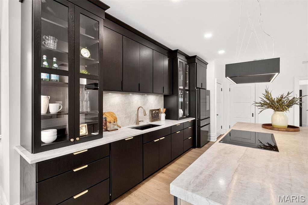 Fullertons Westminster Place - Residential Lease