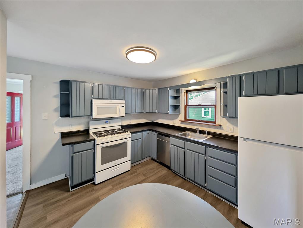 Meadow Brook Village - Residential