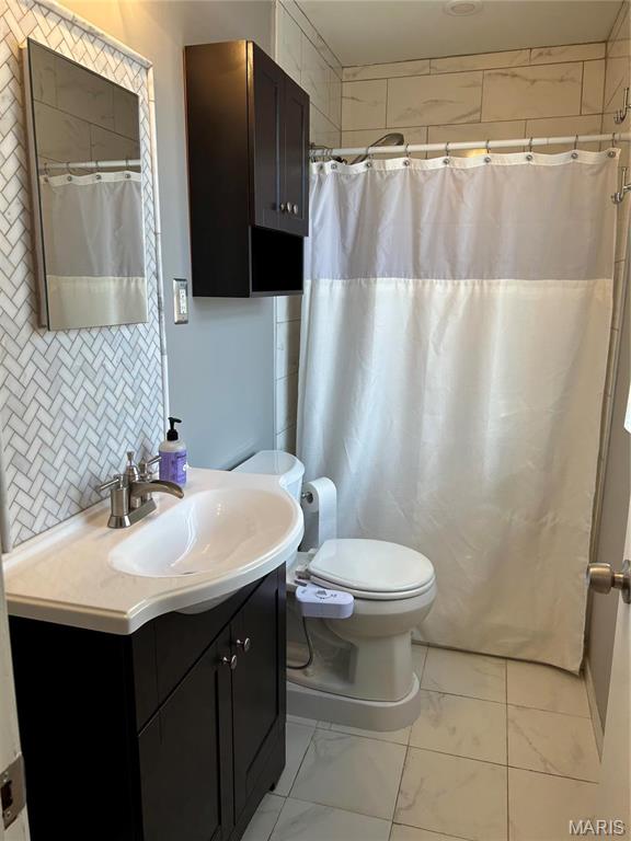 Balsons Sub Of Shaftesbury Heights - Residential Lease