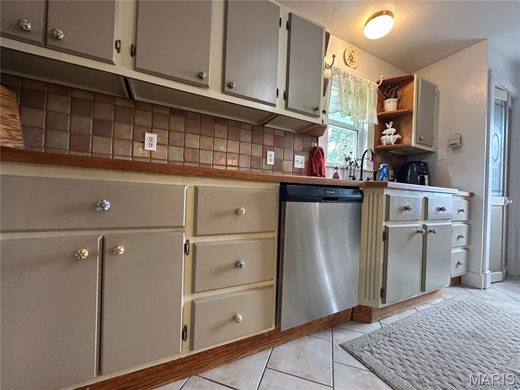 Buschmann Add - Residential