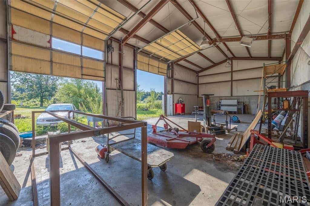 LEBANON CITY ANNEX - Commercial Sale
