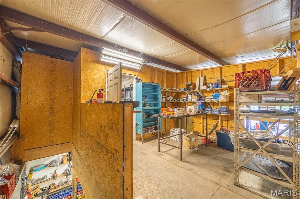 LEBANON CITY ANNEX - Commercial Sale