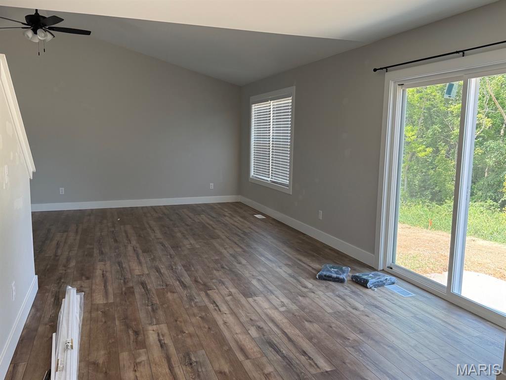 Peruque Creek Mannor - Residential Lease