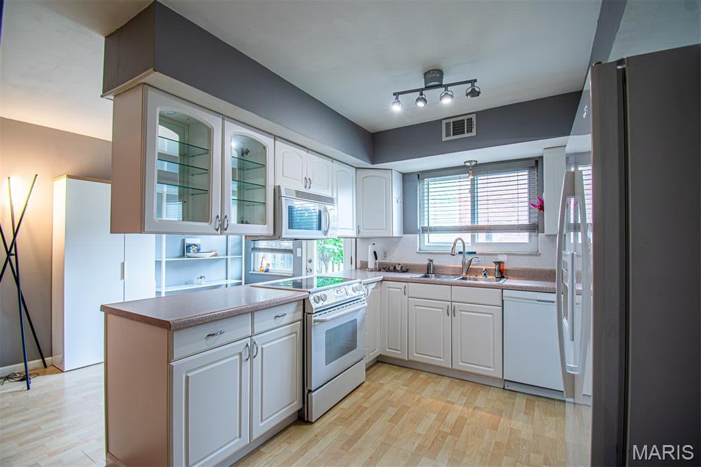 West Hills Condo - Residential
