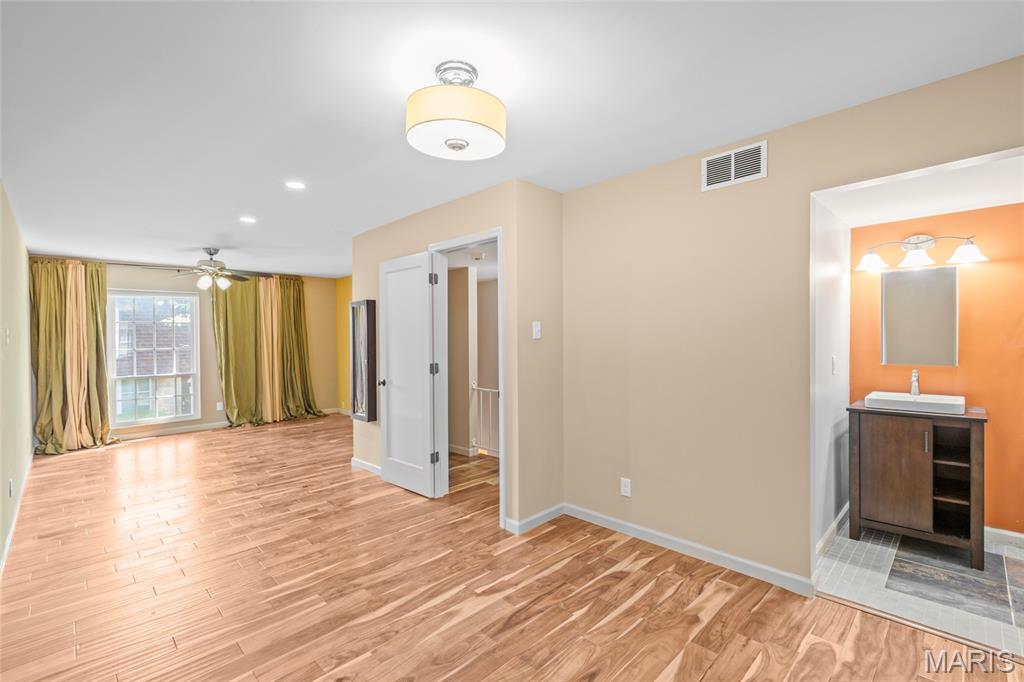 Forum West Condo Sec II - Residential