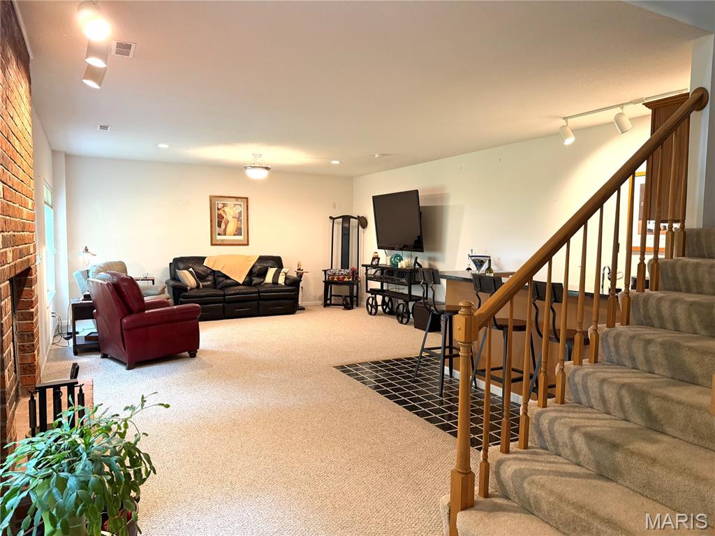 Stonebridge Farms 1st Add - Residential