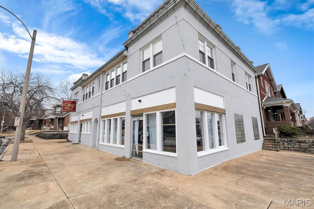 Grand Blvd Park Add - Commercial Sale