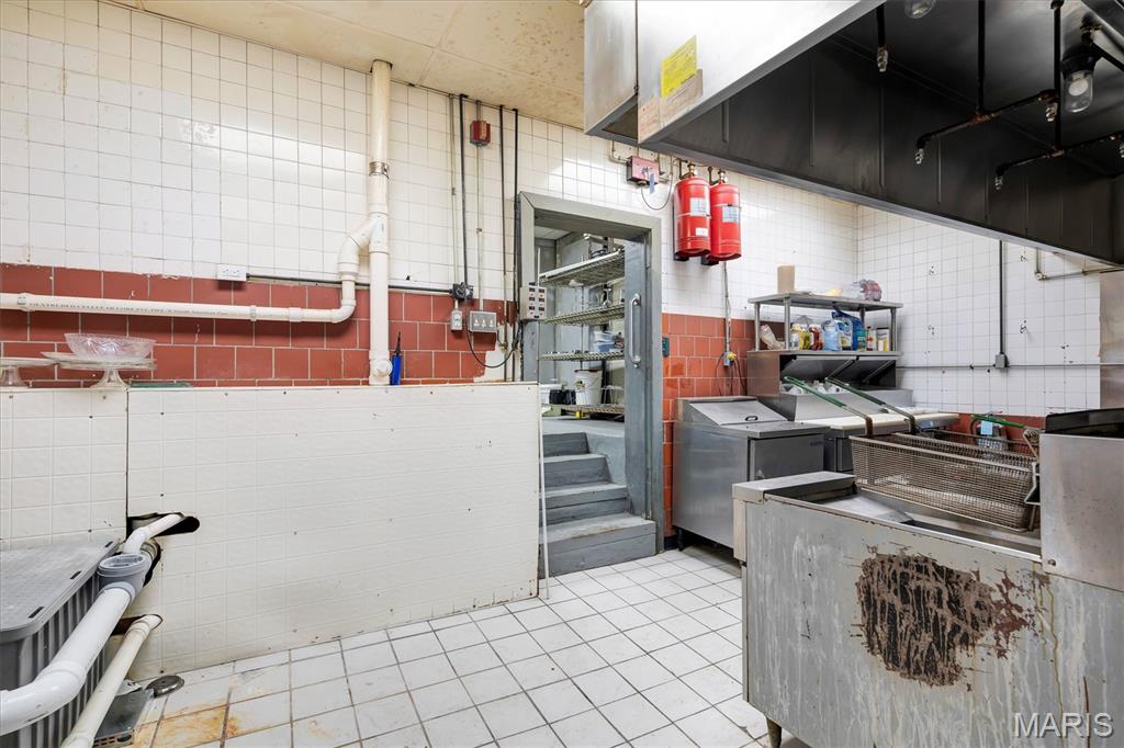 Grand Blvd Park Add - Commercial Sale