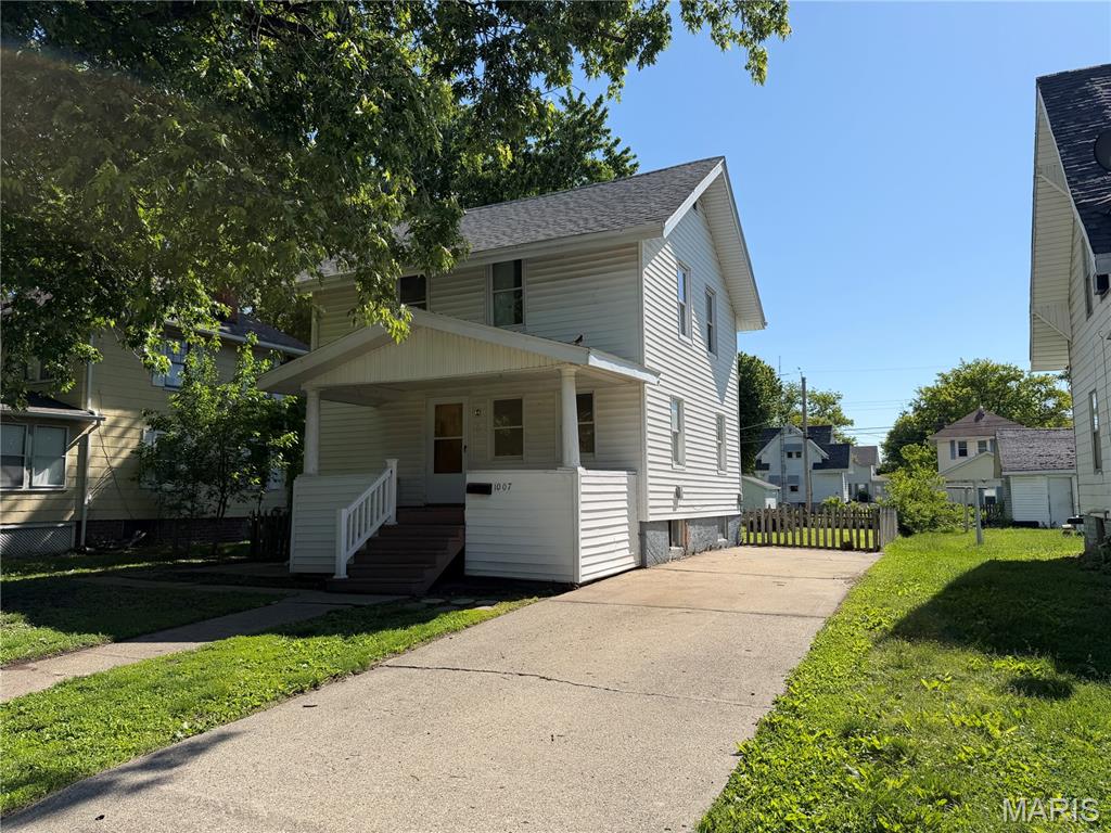 Here's your chance to own a piece of history.  This Sears Home was built more than 100 years ago, and is ready for its new owners.  3 bedrooms, 1 bathroom with original tile work and tub, nice main floor living area.  Fenced back yard and off street parking.  Don't miss out on your chance to own a part of history.  Contact your Realtor for details.  Home is being sold AS-IS, seller will make no repairs or concessions.