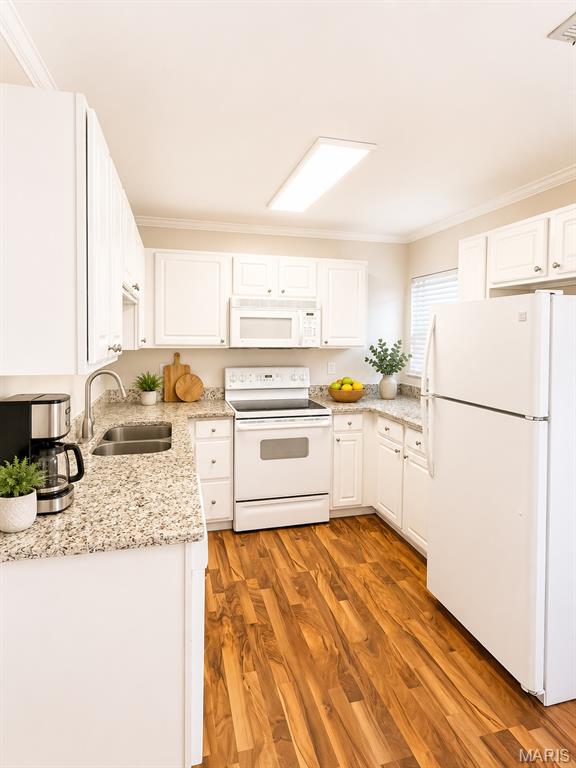 Turnberry Gardens #7 Addendum to #6 - Residential Lease