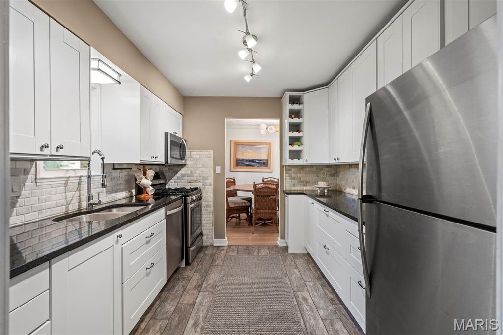 Webster Oaks - Residential