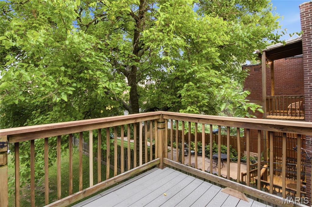 Laclede Condo - Residential