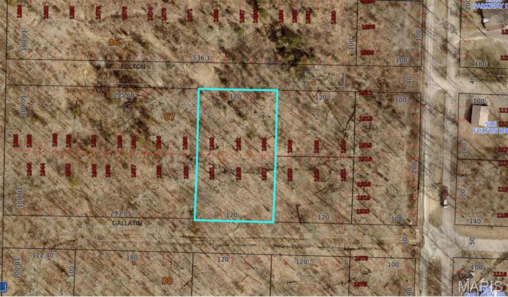 Iron Mountain Lake - Land