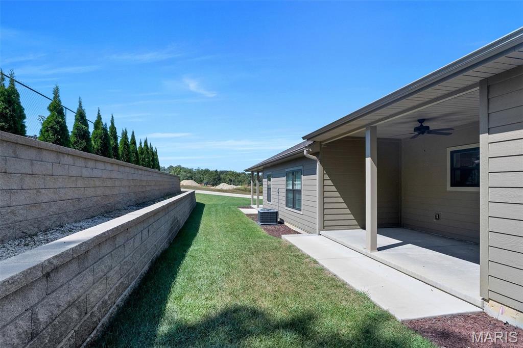 The Villas At Stone Ledge - Residential
