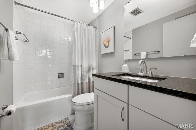 Park Tower Condo - Residential