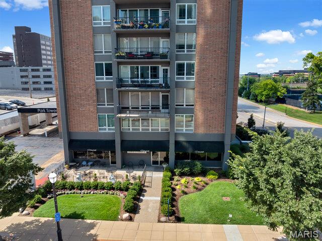 Park Tower Condo - Residential
