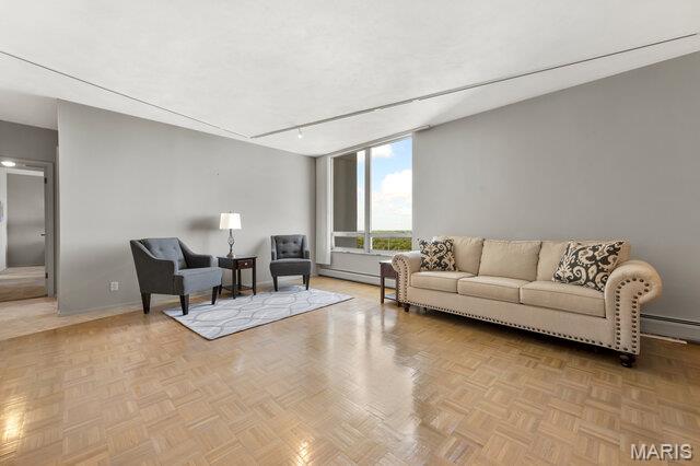 Park Tower Condo - Residential