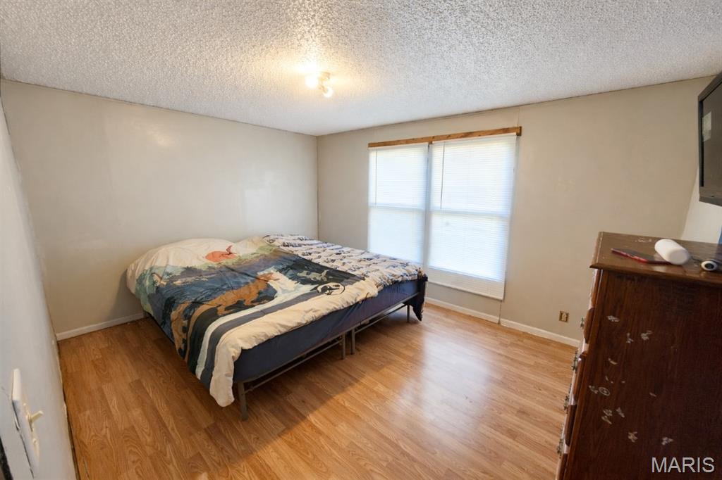 Shelter Mobile Manor - Residential