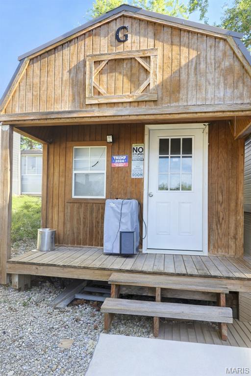 Shelter Mobile Manor - Residential