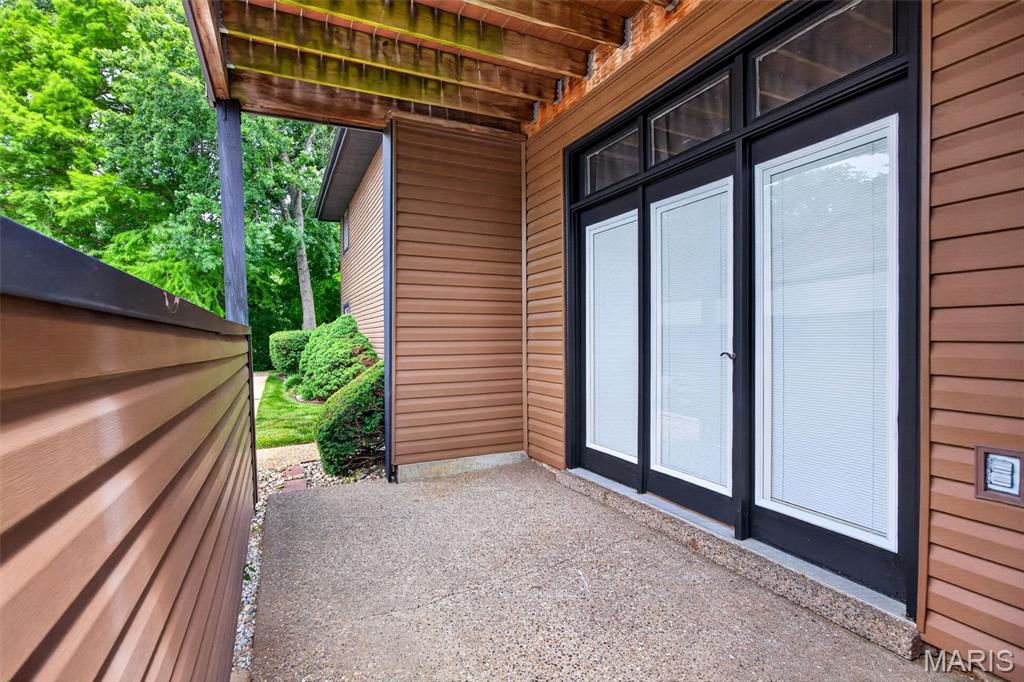 Creve Coeur Station Condo First - Residential
