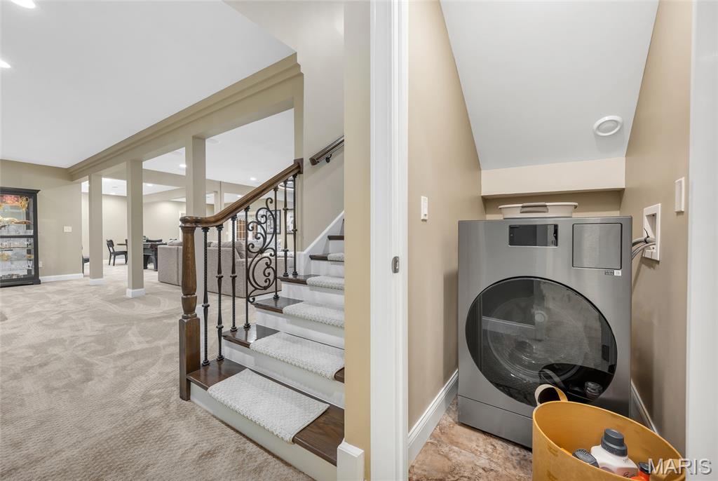 County Club Hills - Residential