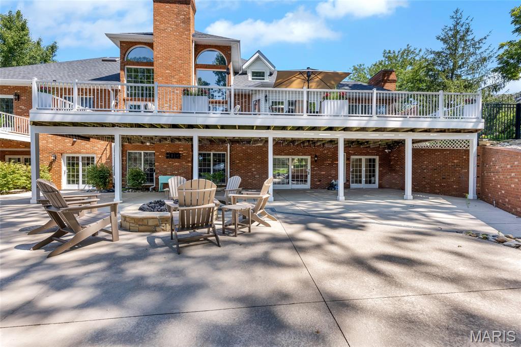 County Club Hills - Residential