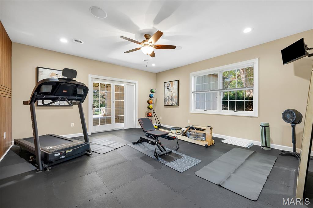 County Club Hills - Residential