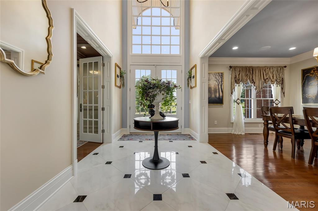 County Club Hills - Residential