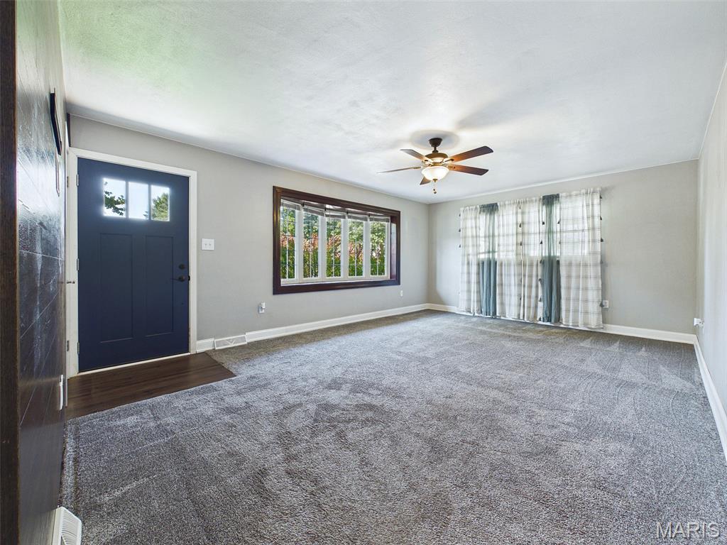 Country Aire - Residential