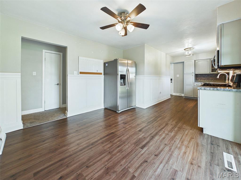 Country Aire - Residential