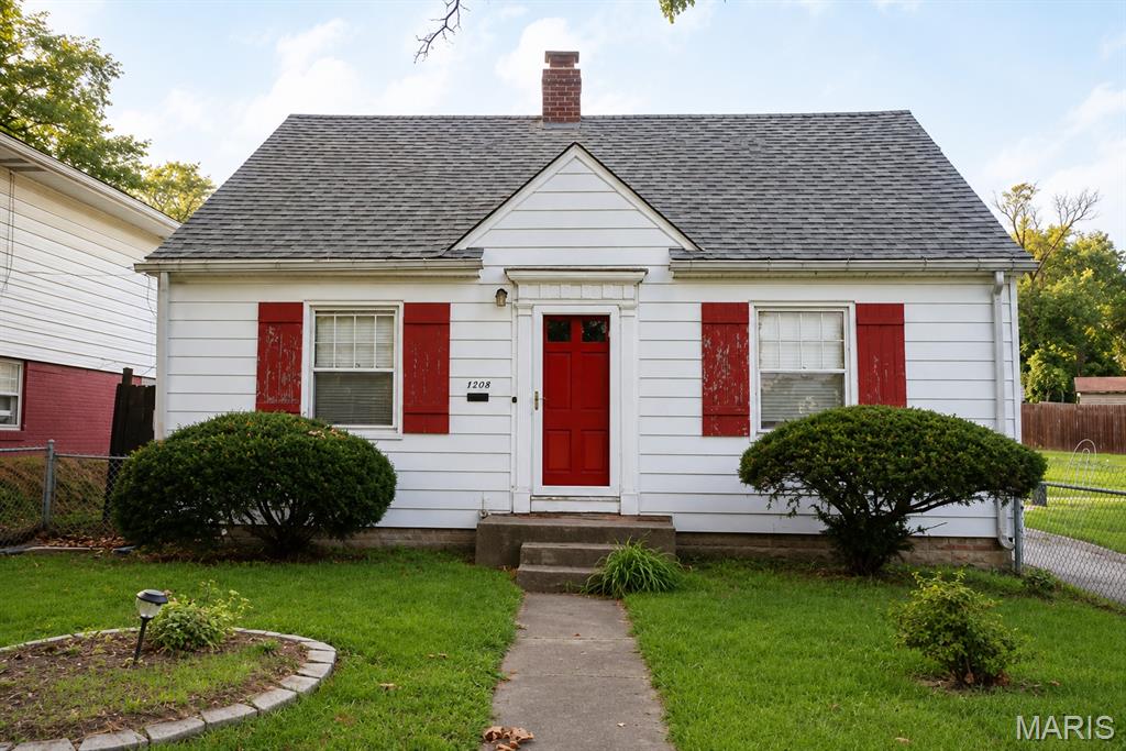 Opportunity awaits at 1208 Brown St! This Alton home offers plenty of potential for an owner-occupant ready to add their own finishing touches or an investor looking to expand their rental portfolio. The home is in overall good condition while offering an opportunity for some cosmetic updates and TLC to make it shine. Inside, you'll find charming original details, beautiful woodwork and hardwood flooring, along with a functional layout and additional living space upstairs. Conveniently located near the SIU School of Dental Medicine and just a short distance from shopping, dining, schools, and other Alton amenities. With its convenient location and value-add potential, this could make a great addition to an investment portfolio or an affordable opportunity to make a home your own. Property is being sold as-is; seller will make no repairs. Bring your ideas and see the possibilities this home offers! This home has had an appraisal and is priced to sell below value!

Photos have been brightened due to the electricity being off at the property. Please be mindful that the images may appear brighter or more enhanced than the property’s current condition.