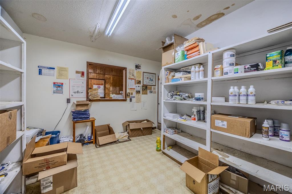 none - Commercial Sale