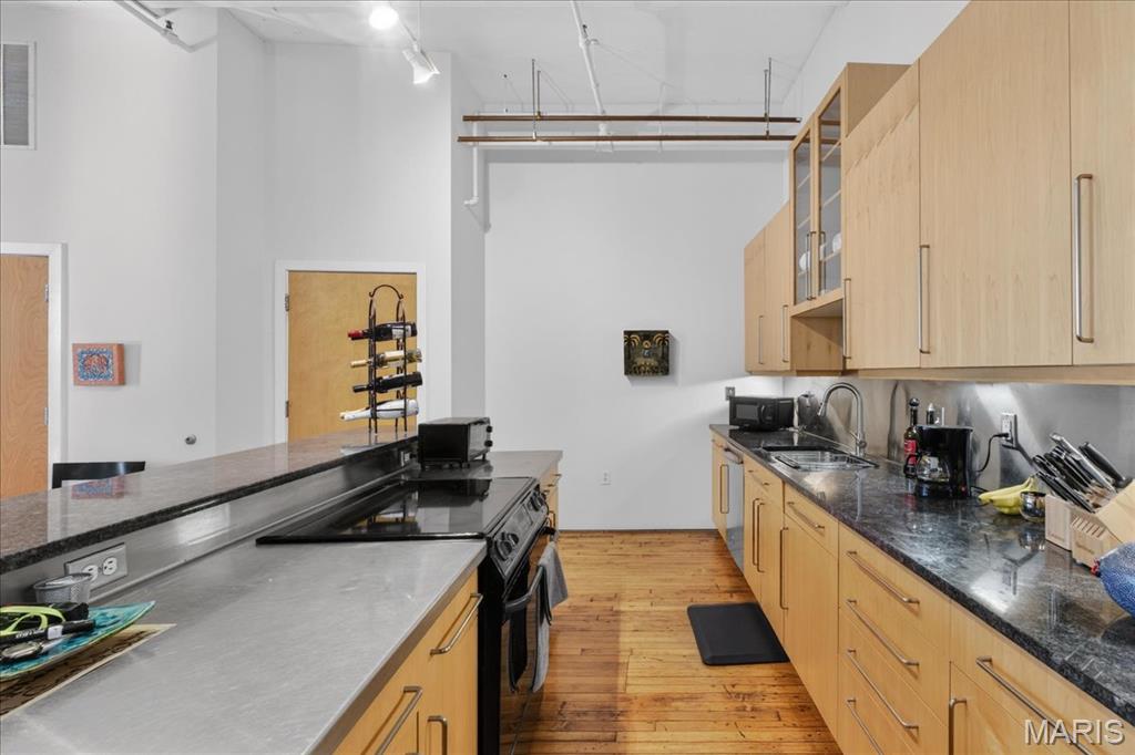 Tenth Street Lofts Condo - Residential