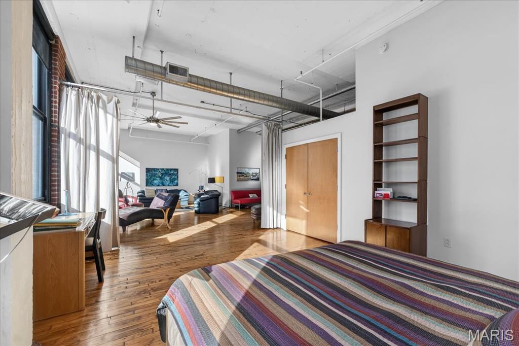 Tenth Street Lofts Condo - Residential