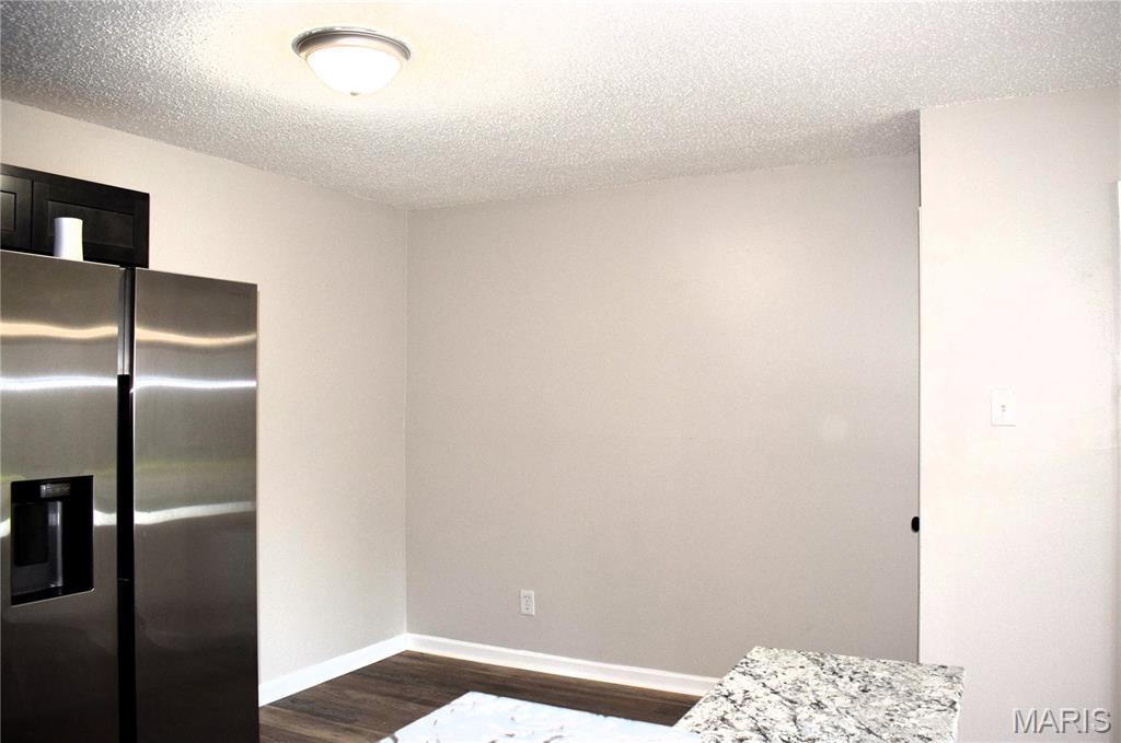 Oakville Commons Condo - Residential