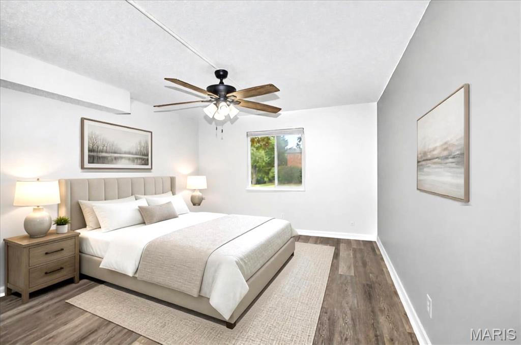 Oakville Commons Condo - Residential