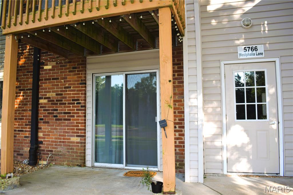 Oakville Commons Condo - Residential
