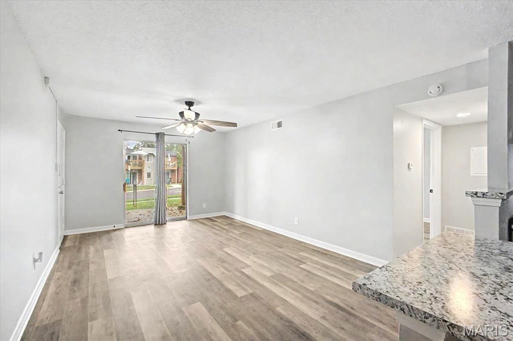 Oakville Commons Condo - Residential