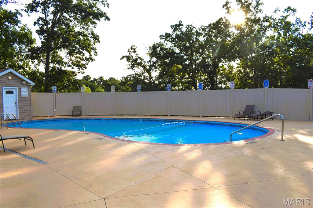 Oakville Commons Condo - Residential
