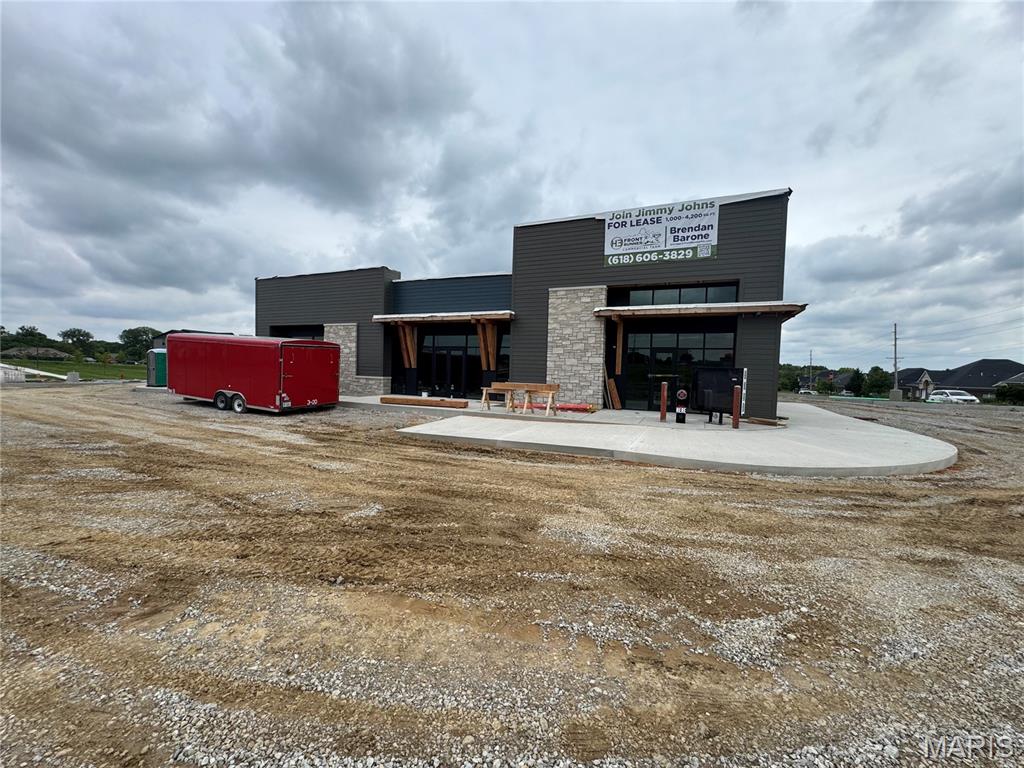 Meridian Plaza - Commercial Lease