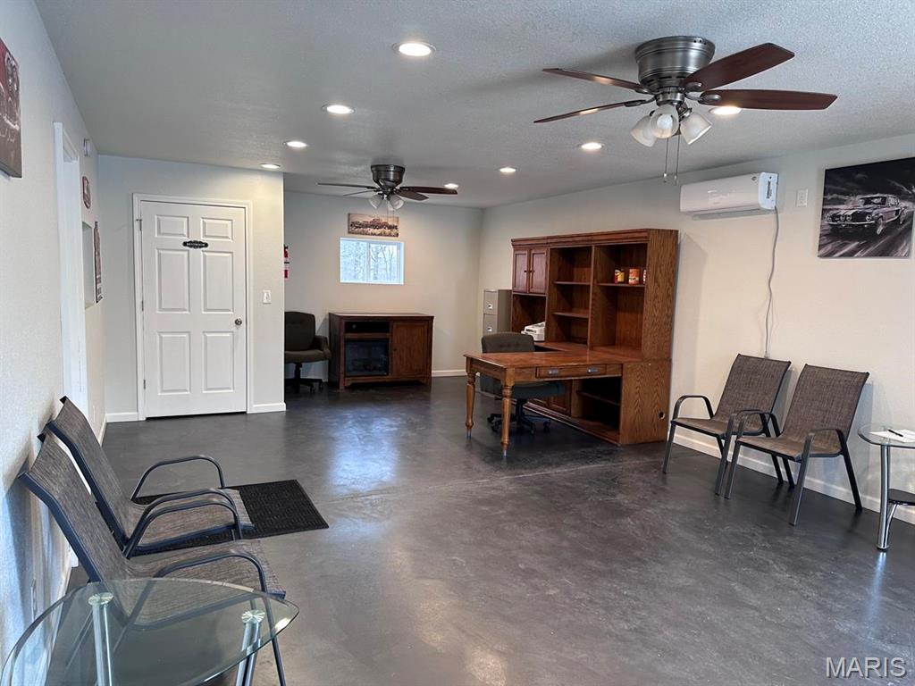 s - Commercial Sale